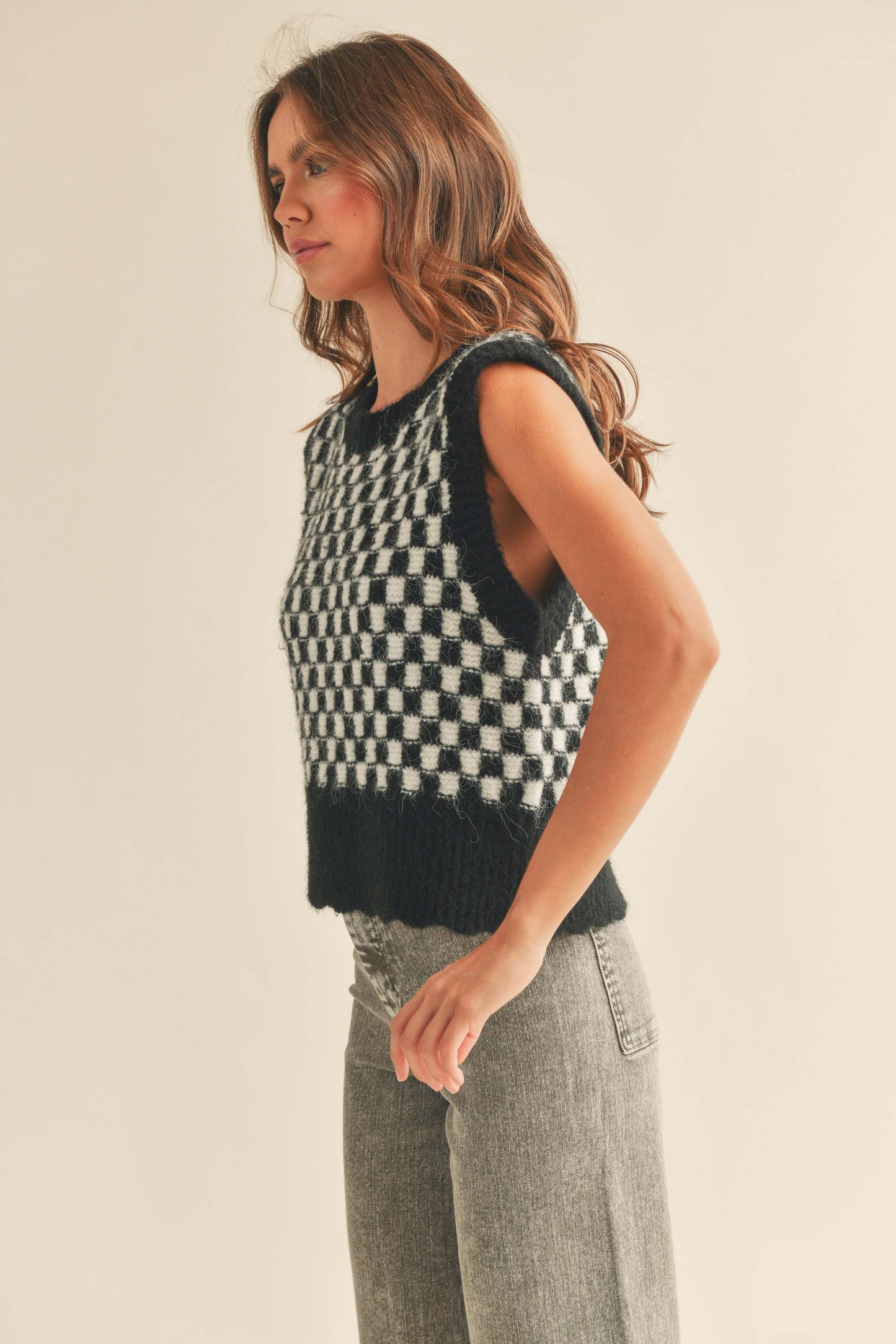 MIOU MUSE BLACK CHEKERBOARD PATTERN VEST: Black/white