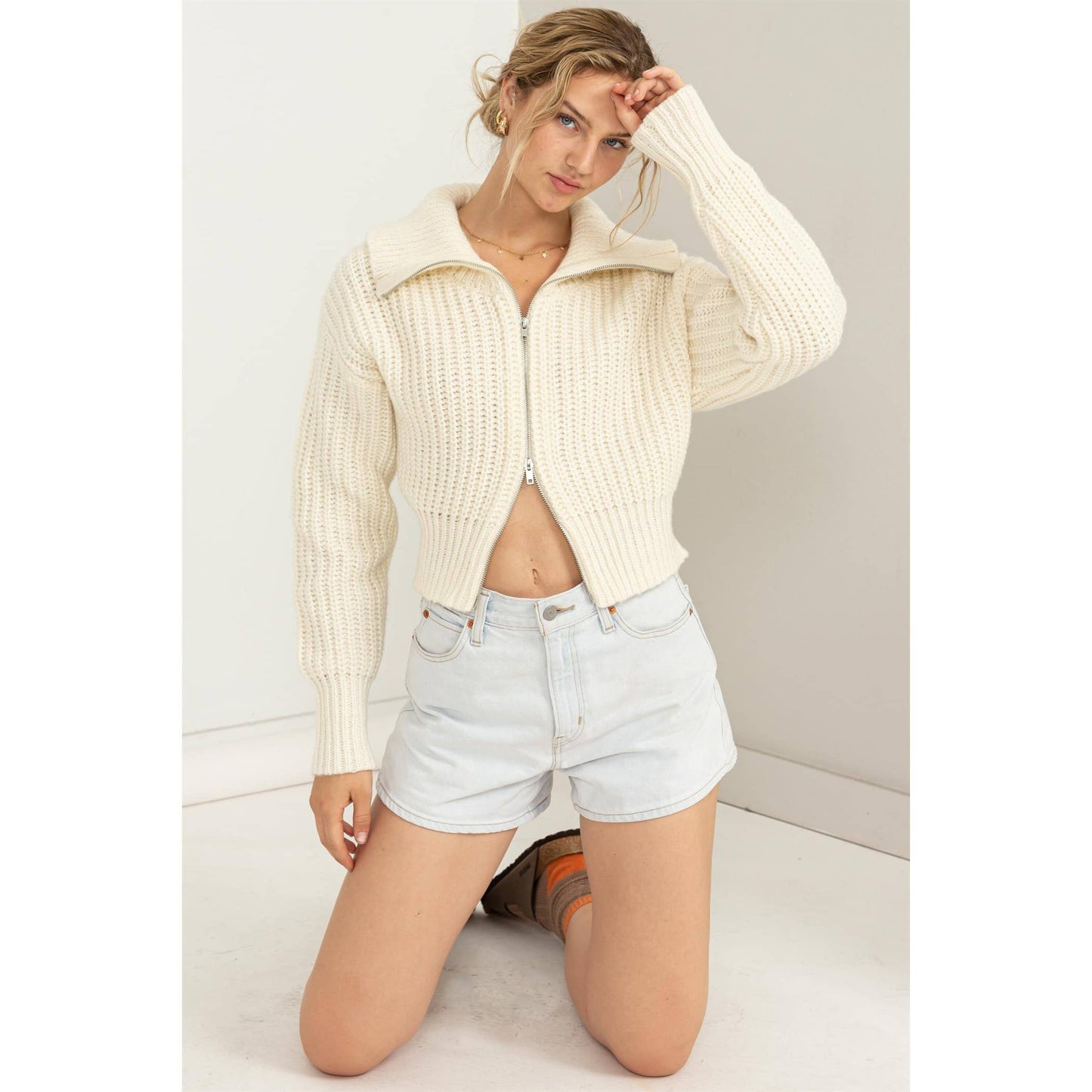 SUGAR CRUSH COLLARED DOUBLE ZIP CARDIGAN: CREAM