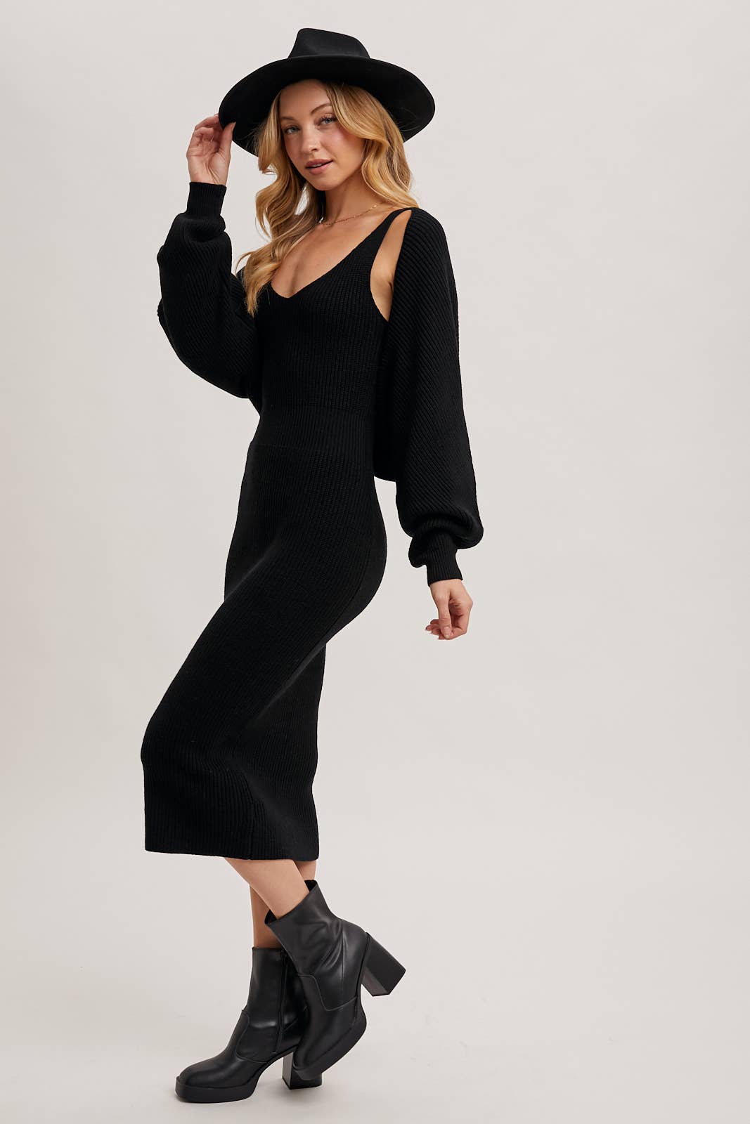 Bluivy - V-NECK KNIT MIDI DRESS AND KNIT SHRUG SET