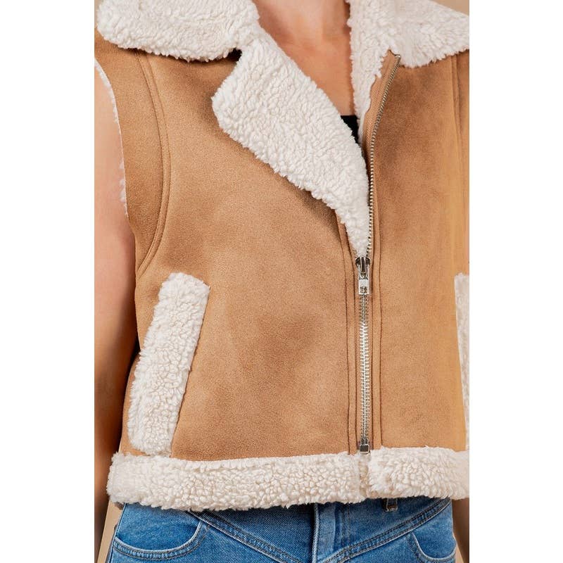 FALL OVER UP COLLARED FAUX FUR SUEDE SHERPA VEST CAMEL