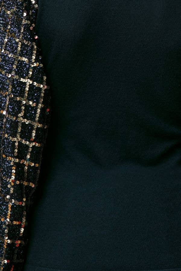 Flying Tomato: A sweater knit top BLACK/GOLD