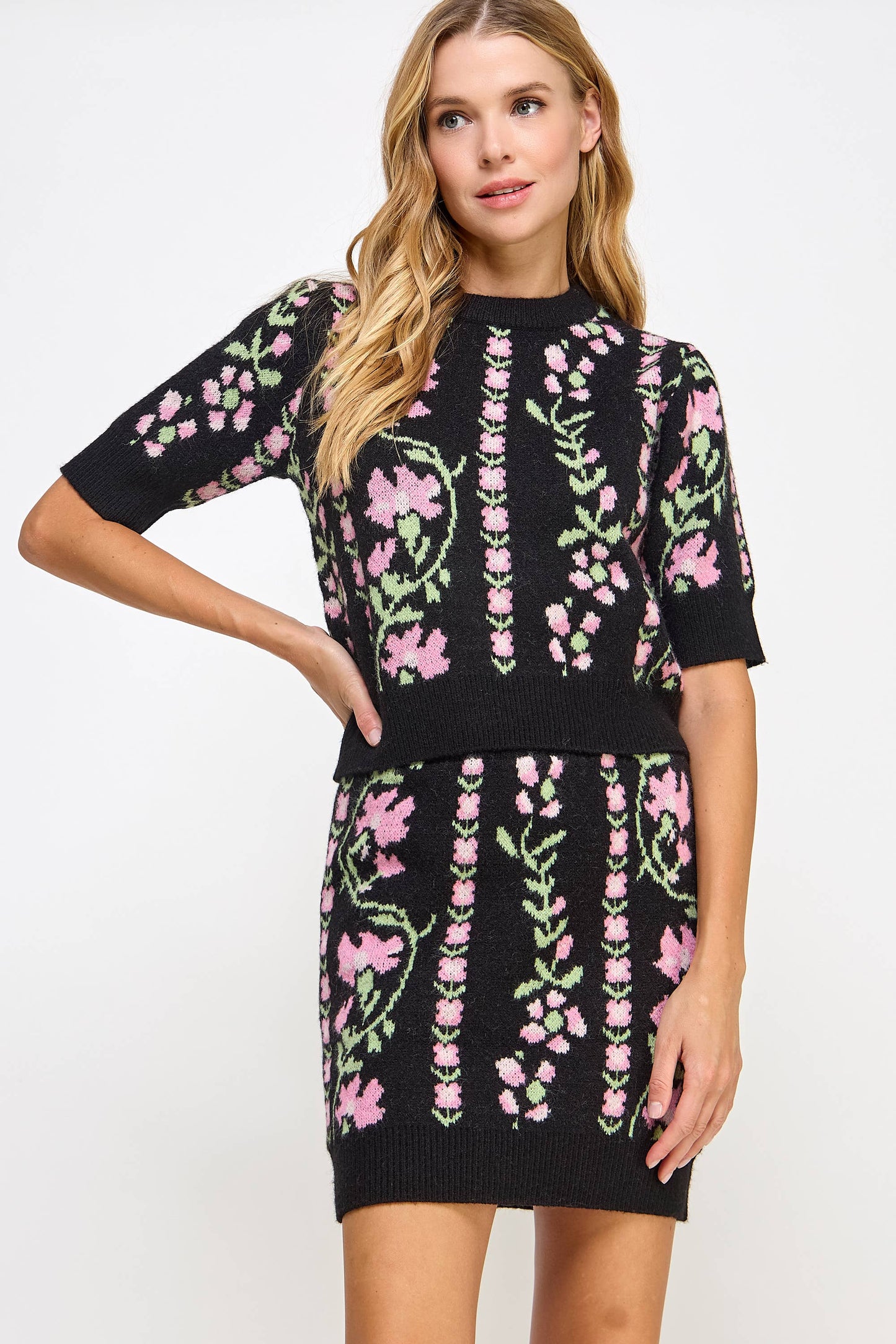 Strut & Bolt - Floral Intarsia Short Sleeve Sweater Top