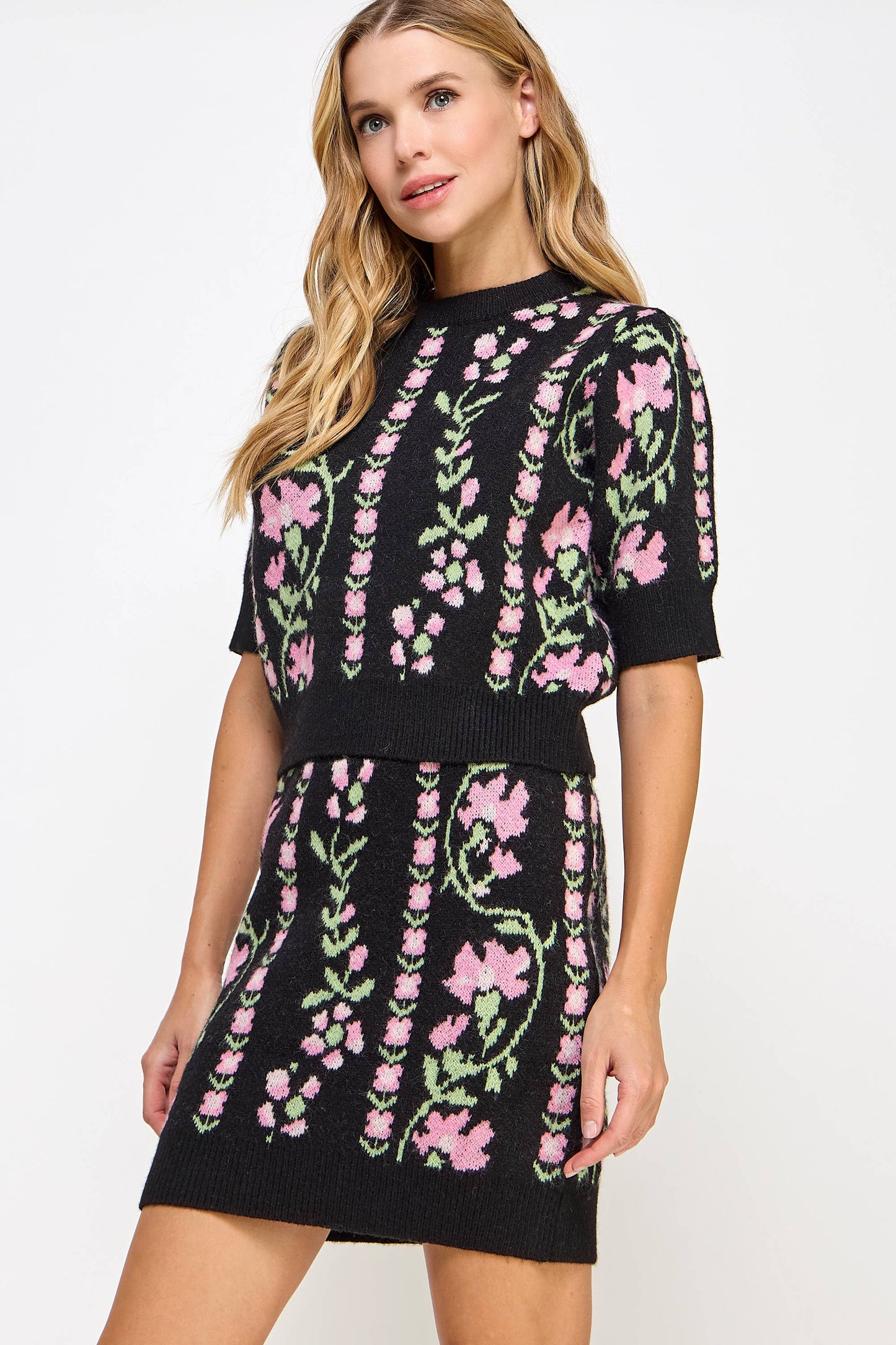 Strut & Bolt - Floral Intarsia Short Sleeve Sweater Top