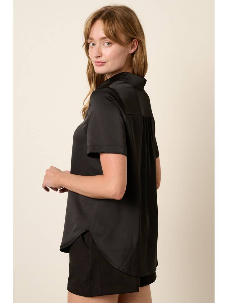 IWT Brands - BLACK BLOUSE REGULAR SIZE