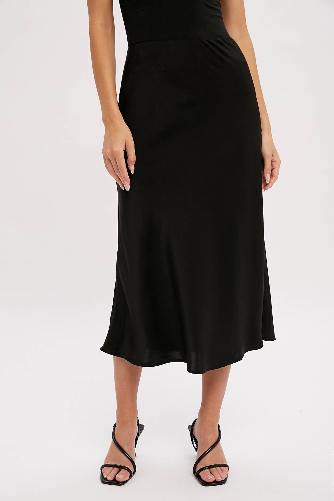 Bluivy - BLACK SATIN MIDI SKIRT