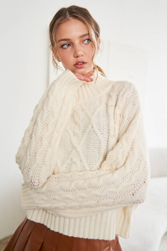 ADORA LA: PEARL ACCENT SWEATER: OFF WHITE